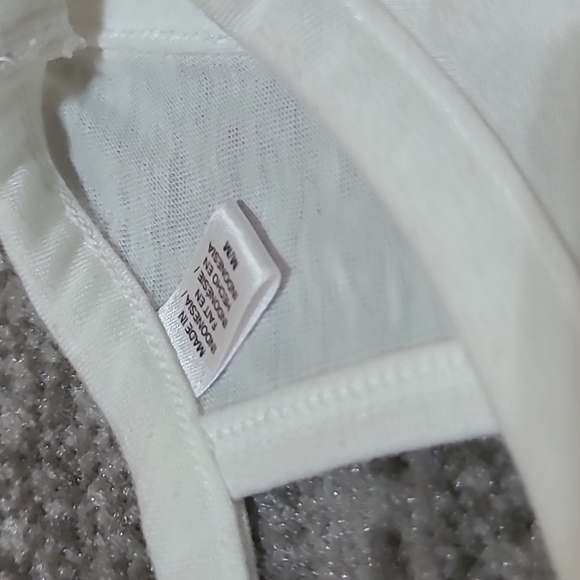 Victoria Secret VSX Sport  Exclusive Logo Cut-out Tank-top - Picture 3 of 13